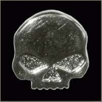 Skull Pin
